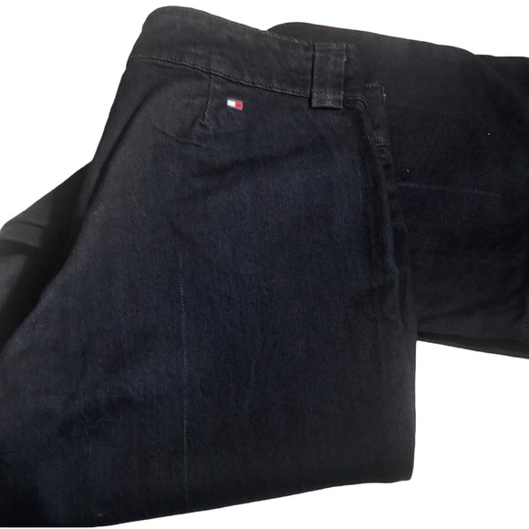 Tommy Hilfiger Jeans - Picture 3 of 3